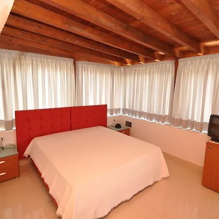 Solemarevela Bed & Breakfast *