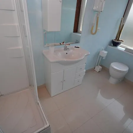 Bed & Breakfast Solemarevela *