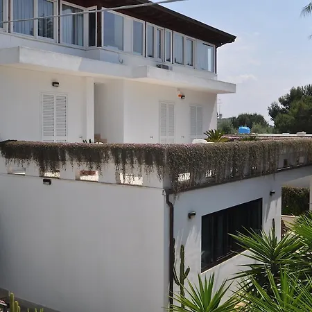 Bed & Breakfast Solemarevela Torre Suda